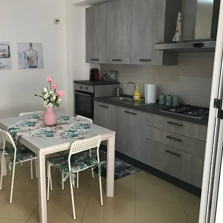 شقة Il Timone Di Via Del Mare سكولييتي