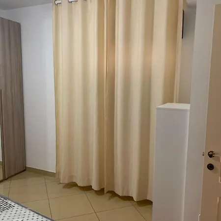 Il Timone Di Via Del Mare Apartment *